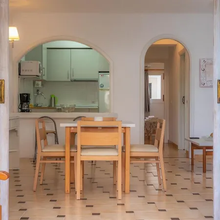 Rosamar Holidays Apartments Apartment