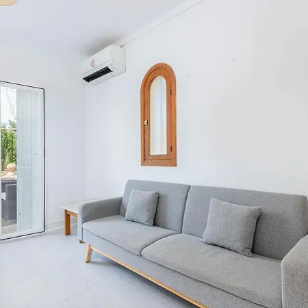 Rosamar Holidays Apartments *